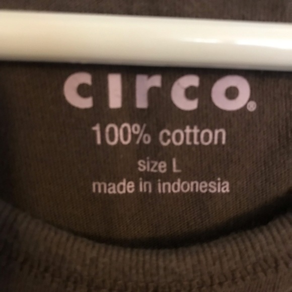 Bundle of girls large tees - Picture 3 of 7